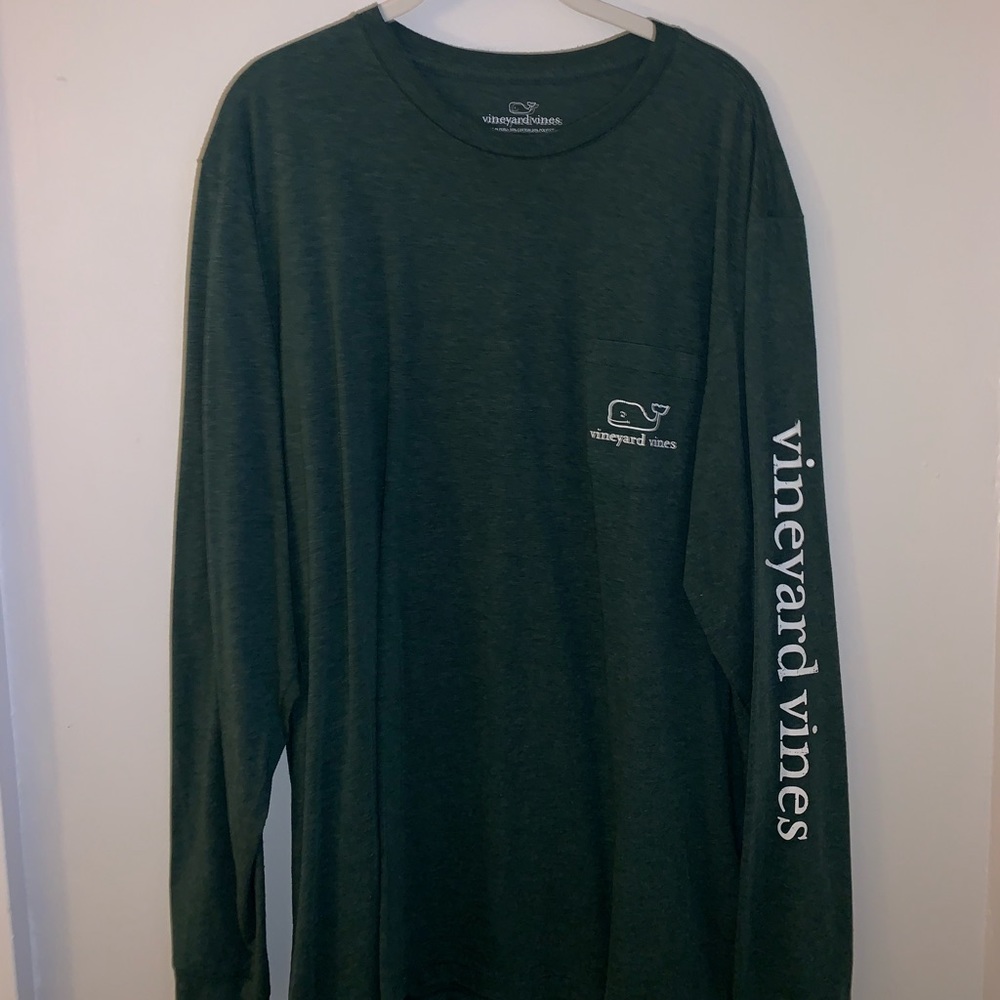 Vineyard Vines Vintage Whale T-Shirt